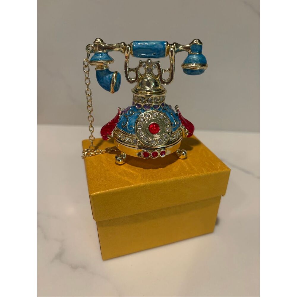 Vintage inspired telephone enameled Tinker, Box